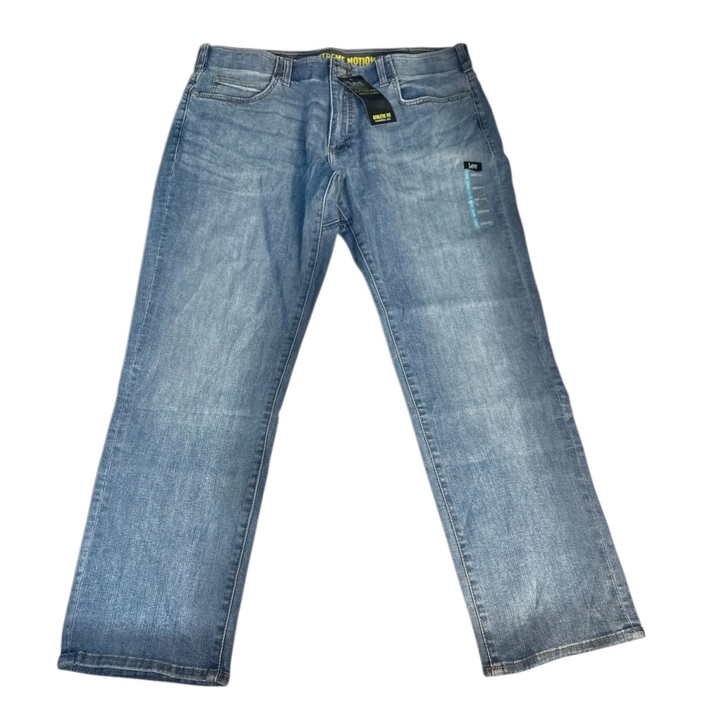 Lee Extreme Motion Straight Fit Tapered Leg Denim Jeans 37x30 Men NWT